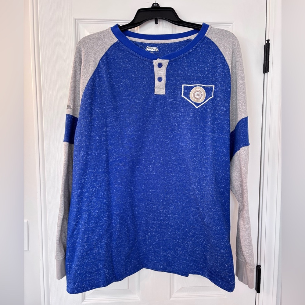 Stitches Cubs Royal Blue and Gray Speckled Henley